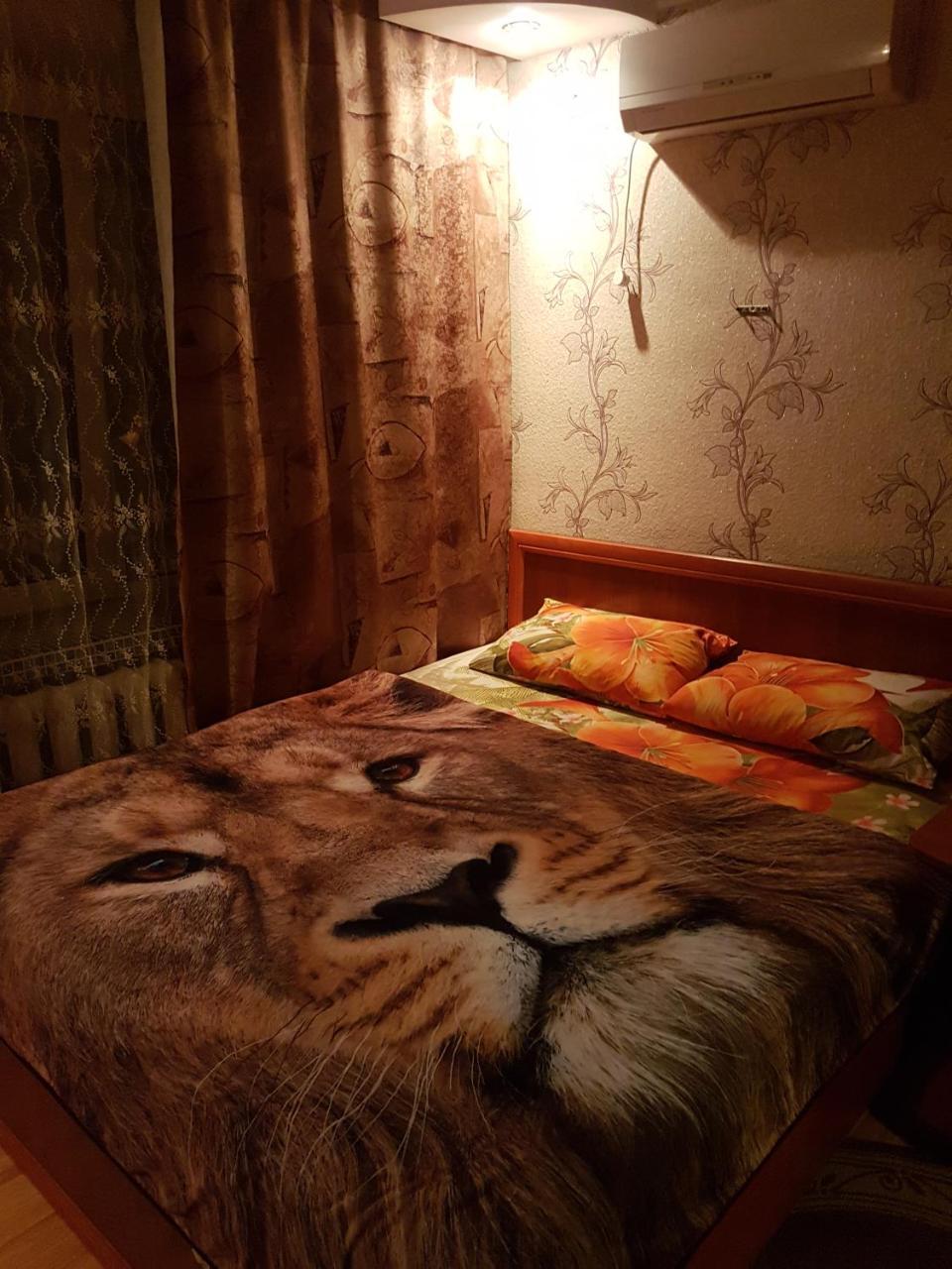 ריבנה House Hotel Apartments 3 מראה חיצוני תמונה