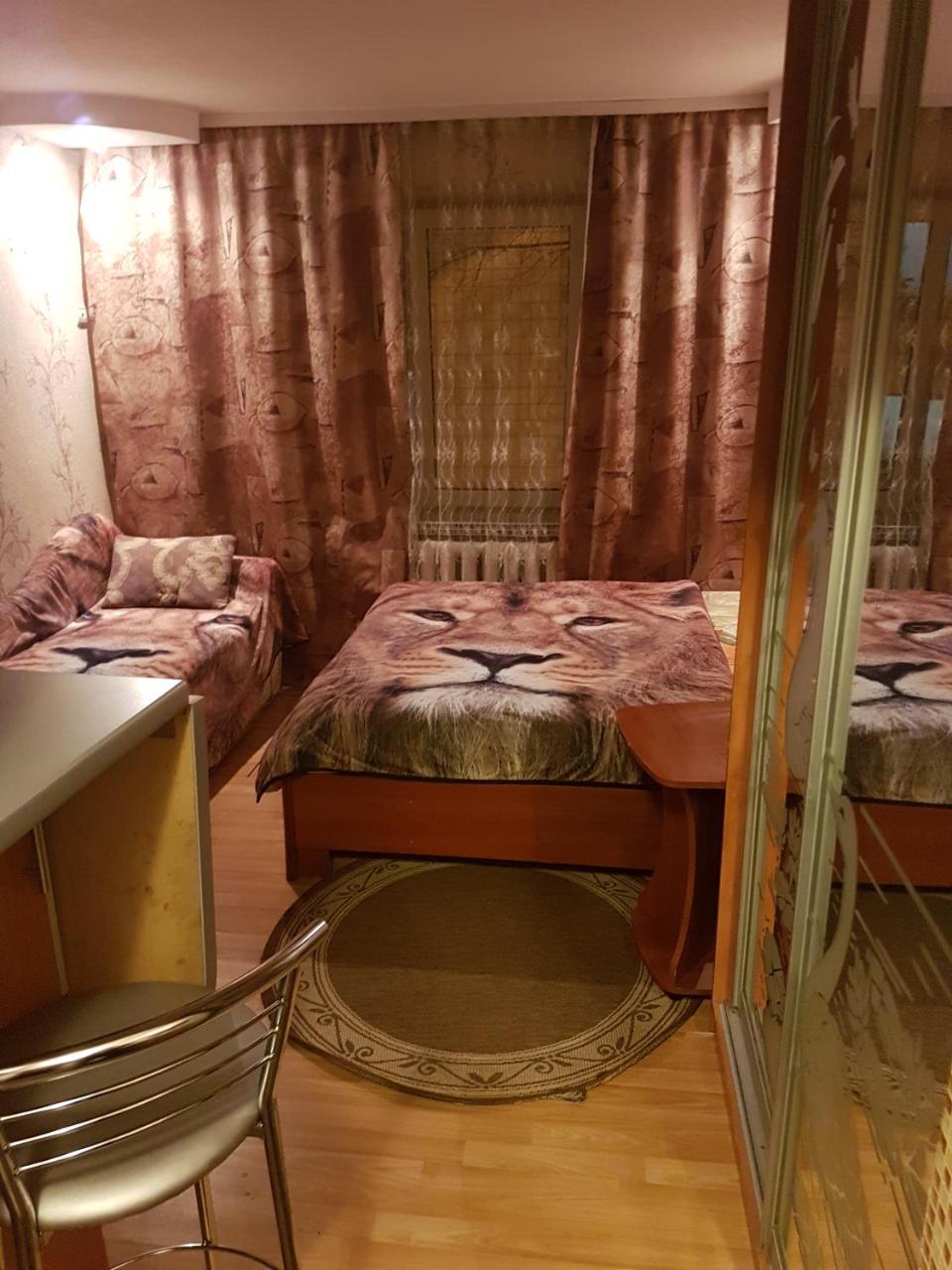 ריבנה House Hotel Apartments 3 מראה חיצוני תמונה
