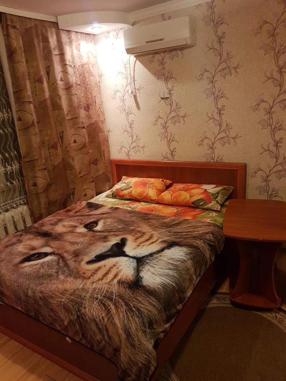 ריבנה House Hotel Apartments 3 מראה חיצוני תמונה